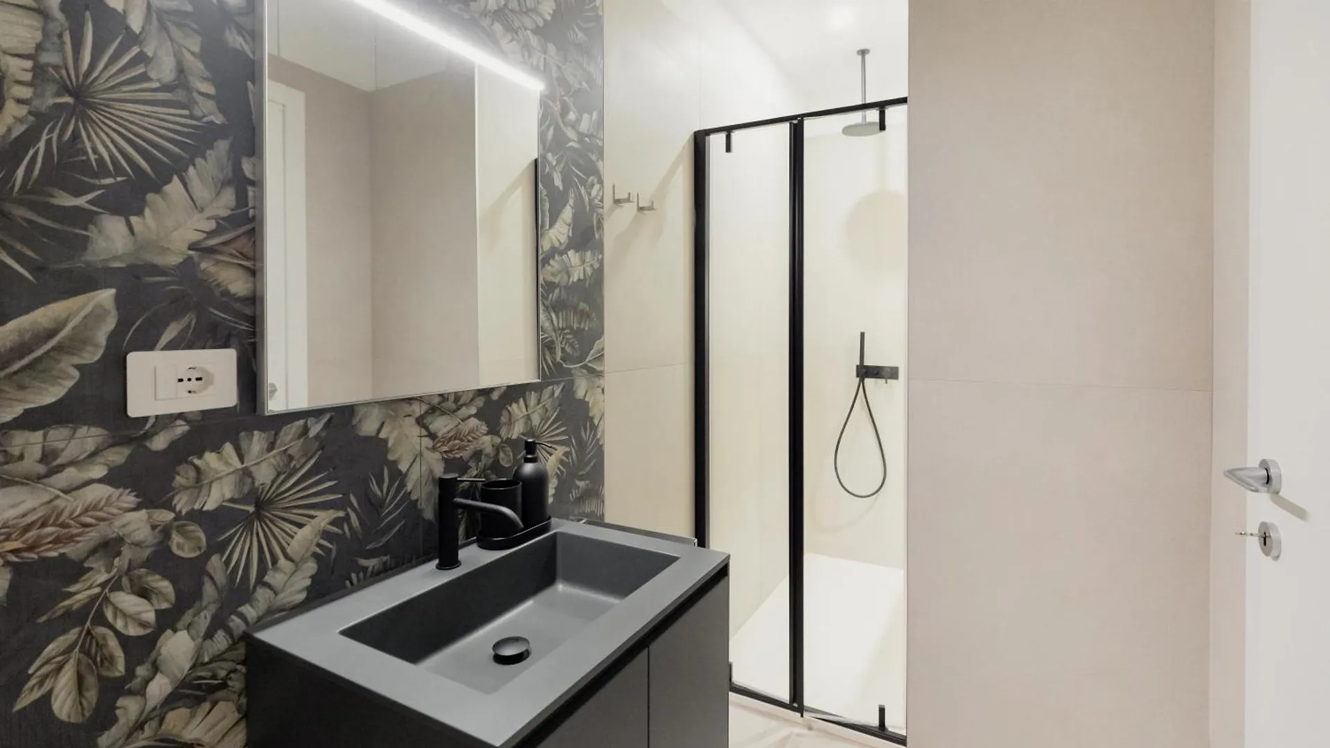 Gohost - Loft&Living Apartments Milan 0*,  Italy