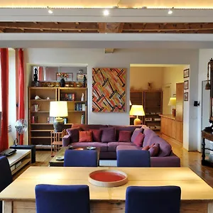 Splendid Housing Milan